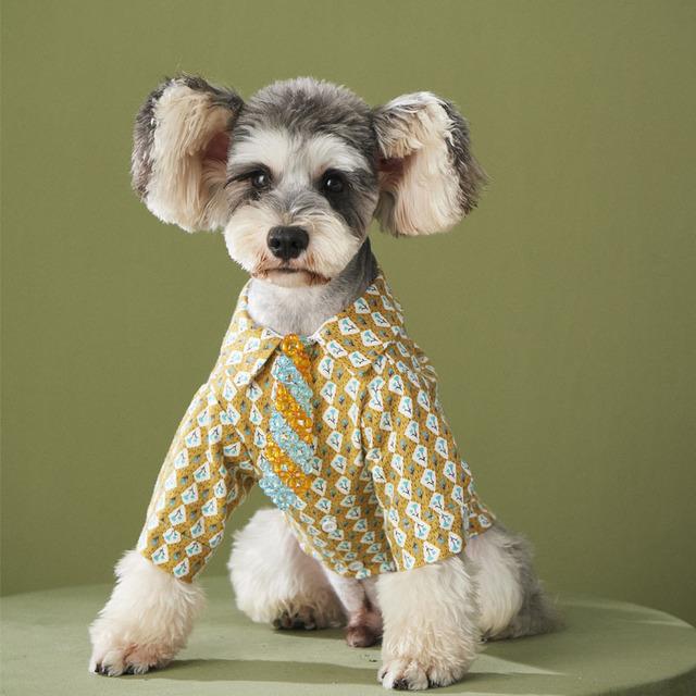 Dog clothes autumn clothes new plush flower shirt Teddy Schnauzer Bomei VIP kitten pet autumn and winter, Red
Dog clothes autumn clothes new plush flower shirt Teddy Schnauzer Bomei VIP kitten pet autumn and winter, Red