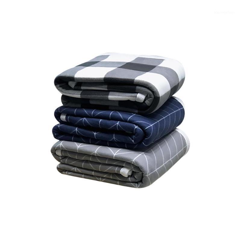 New Geometric Pattern Throw Blanket Double Thickening Super Warm Lamb Winter Comfortable Blanket Bed Sofa Cover1
New Geometric Pattern Throw Blanket Double Thickening Super Warm Lamb Winter Comfortable Blanket Bed Sofa Cover1
