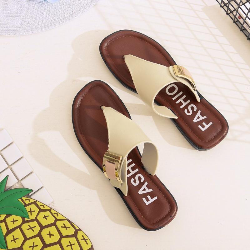 Casual Beach Flip Flop Women Leather Slipper Summer Home Flat Sandals Outdoor Fashion Female Non-slip Shoes Large Size Fashion1, White
Casual Beach Flip Flop Women Leather Slipper Summer Home Flat Sandals Outdoor Fashion Female Non-slip Shoes Large Size Fashion1, White