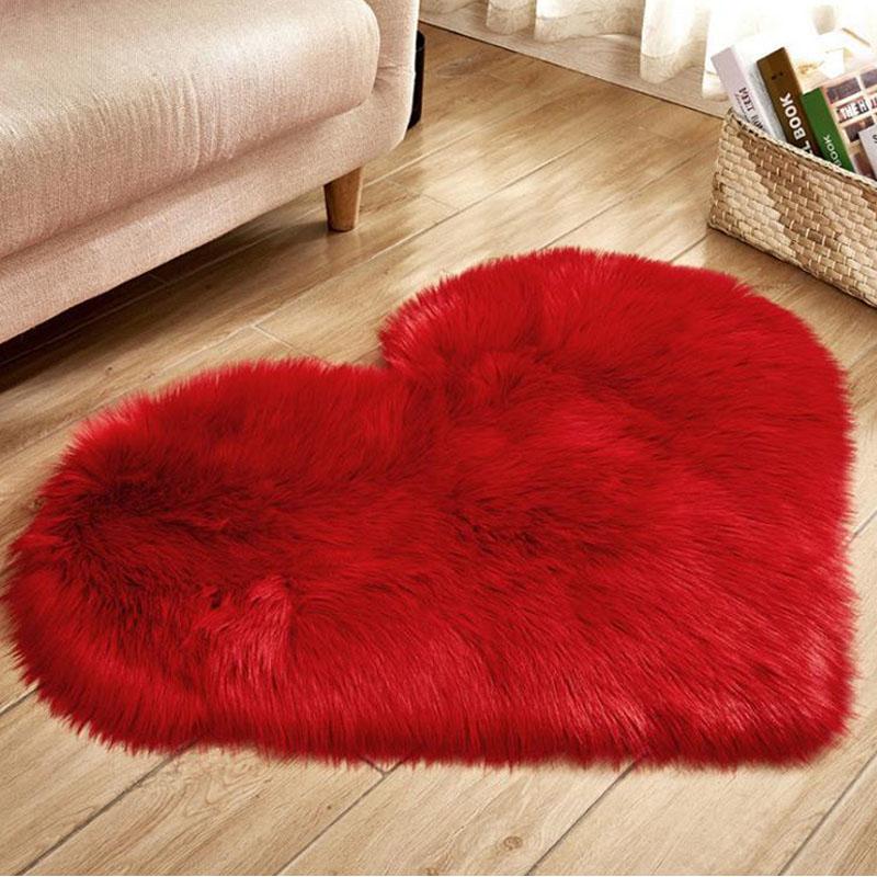 

Love Heart Shaped Fluffy Rugs Solid Creative Imitation Wool Mat Anti Skid Shaggy Carpet for Living Room Bedroom Home Floor Mat, Red