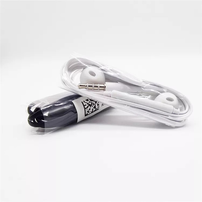 Earphones for Samsung Factory wholesale EG-920 3.5mm wired headset With Remote Mic For earphone S6 s4 s8 in-ear headphones, Black
Earphones for Samsung Factory wholesale EG-920 3.5mm wired headset With Remote Mic For earphone S6 s4 s8 in-ear headphones, Black