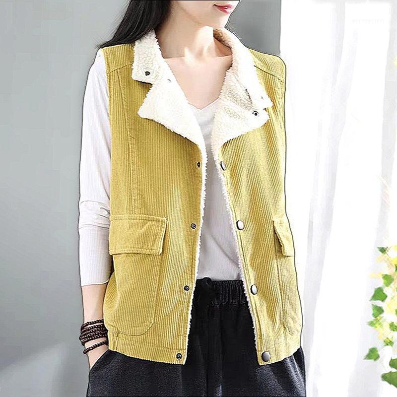 Retro Corduroy Waistcoat Women Plus Velvet Thick Lambswool Sleeveless Vest Autumn And Winter Jacket Trend Short Coat y12241, Gray
Retro Corduroy Waistcoat Women Plus Velvet Thick Lambswool Sleeveless Vest Autumn And Winter Jacket Trend Short Coat y12241, Gray