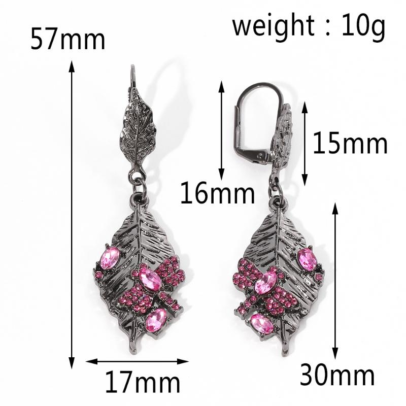 Vintage dragonfly Leaf Dangle earrings Black color Pink crystal women drop earrings for women elegant accessories 
Vintage dragonfly Leaf Dangle earrings Black color Pink crystal women drop earrings for women elegant accessories