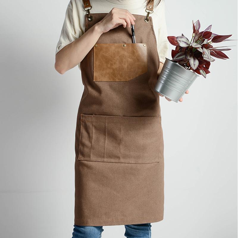 New Adjustable Bib Apron with Pockets Cooking Kitchen Aprons for Women Men Fashionable Canvas Jean Apron Cafes Bars Work Uniform
New Adjustable Bib Apron with Pockets Cooking Kitchen Aprons for Women Men Fashionable Canvas Jean Apron Cafes Bars Work Uniform