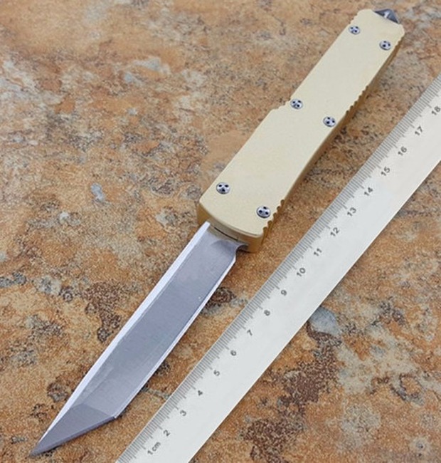 UT121 121 Transparent gold double action automatic auto self defense folding edc knife camping knife hunting knives xmas gift pocket tool
UT121 121 Transparent gold double action automatic auto self defense folding edc knife camping knife hunting knives xmas gift pocket tool