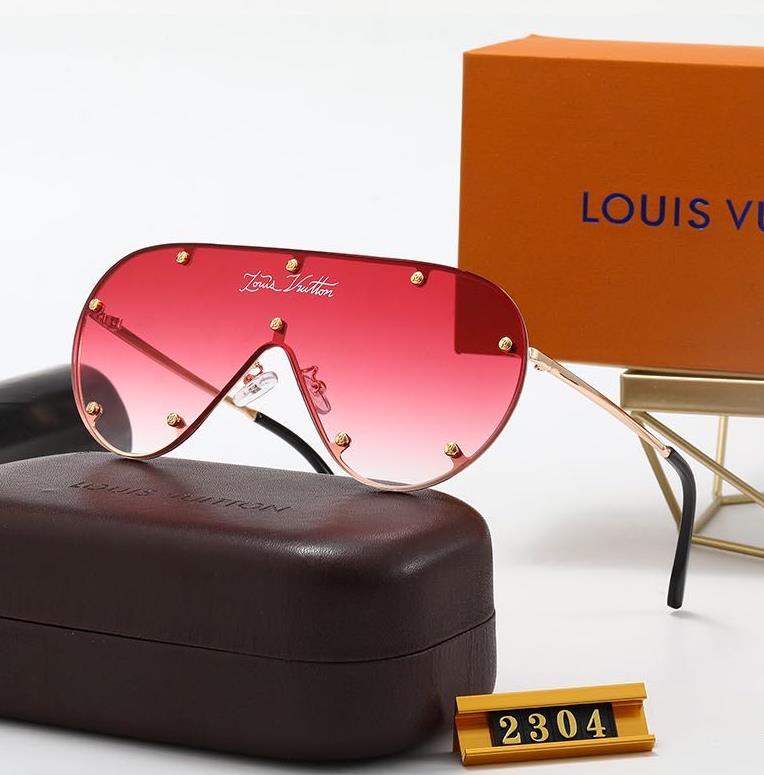 2020 Fashion sunglasses wholesale women sunglasses full-frame glasses high quality outdoor casual mens sunglasses UV400 new glass with box
2020 Fashion sunglasses wholesale women sunglasses full-frame glasses high quality outdoor casual mens sunglasses UV400 new glass with box