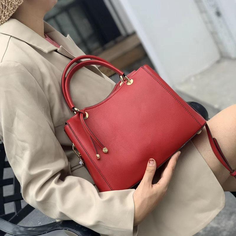 New Women Genuine Leather Bag Fashion Designer Cowhide Leather Shoulder Bag Women Bags Tote Female Cowhide, Red
New Women Genuine Leather Bag Fashion Designer Cowhide Leather Shoulder Bag Women Bags Tote Female Cowhide, Red