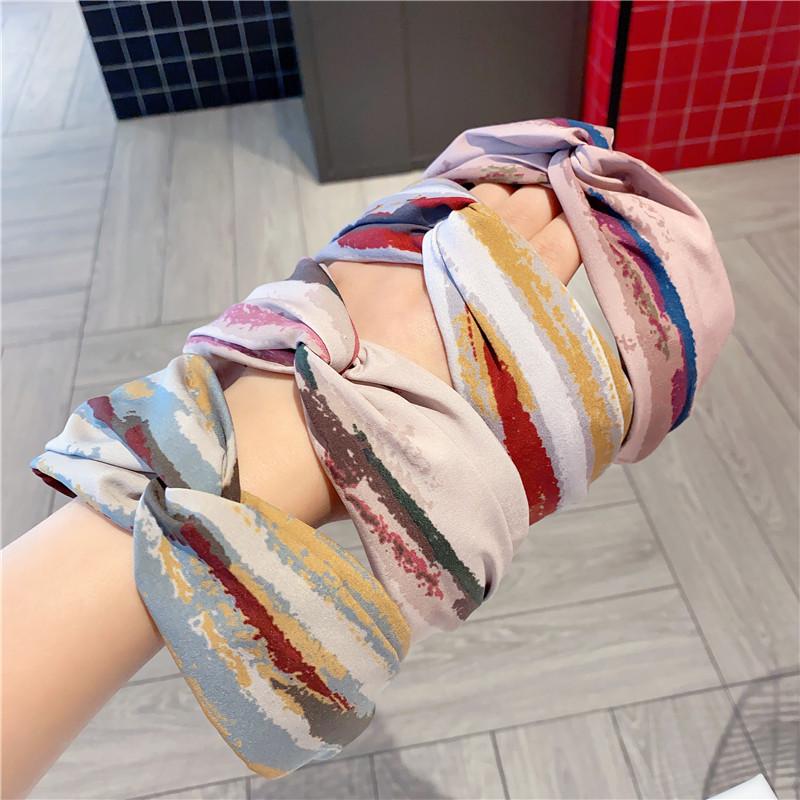 2020 Fabric Stripes Colorful Hairband Women Knot Vintage Headband Female All Match Casual Hair Accessories Headwear Hairbands
2020 Fabric Stripes Colorful Hairband Women Knot Vintage Headband Female All Match Casual Hair Accessories Headwear Hairbands