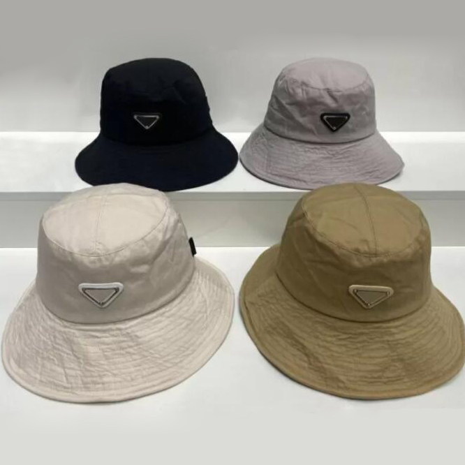 22ss 23style Classic P Family Inverted Triangle Wide Brim Hats for Men Women High Quality Designer Letters Print Embroidery Bucket Hat Casqu, Blue;gray
22ss 23style Classic P Family Inverted Triangle Wide Brim Hats for Men Women High Quality Designer Letters Print Embroidery Bucket Hat Casqu, Blue;gray
