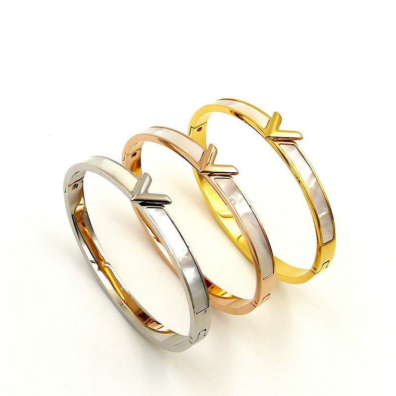 Natural Shell V Shape Bracelet & Bangle For Women Men Charm Hollow Letter Bangle Love Silver-Color Pulseiras
Natural Shell V Shape Bracelet & Bangle For Women Men Charm Hollow Letter Bangle Love Silver-Color Pulseiras