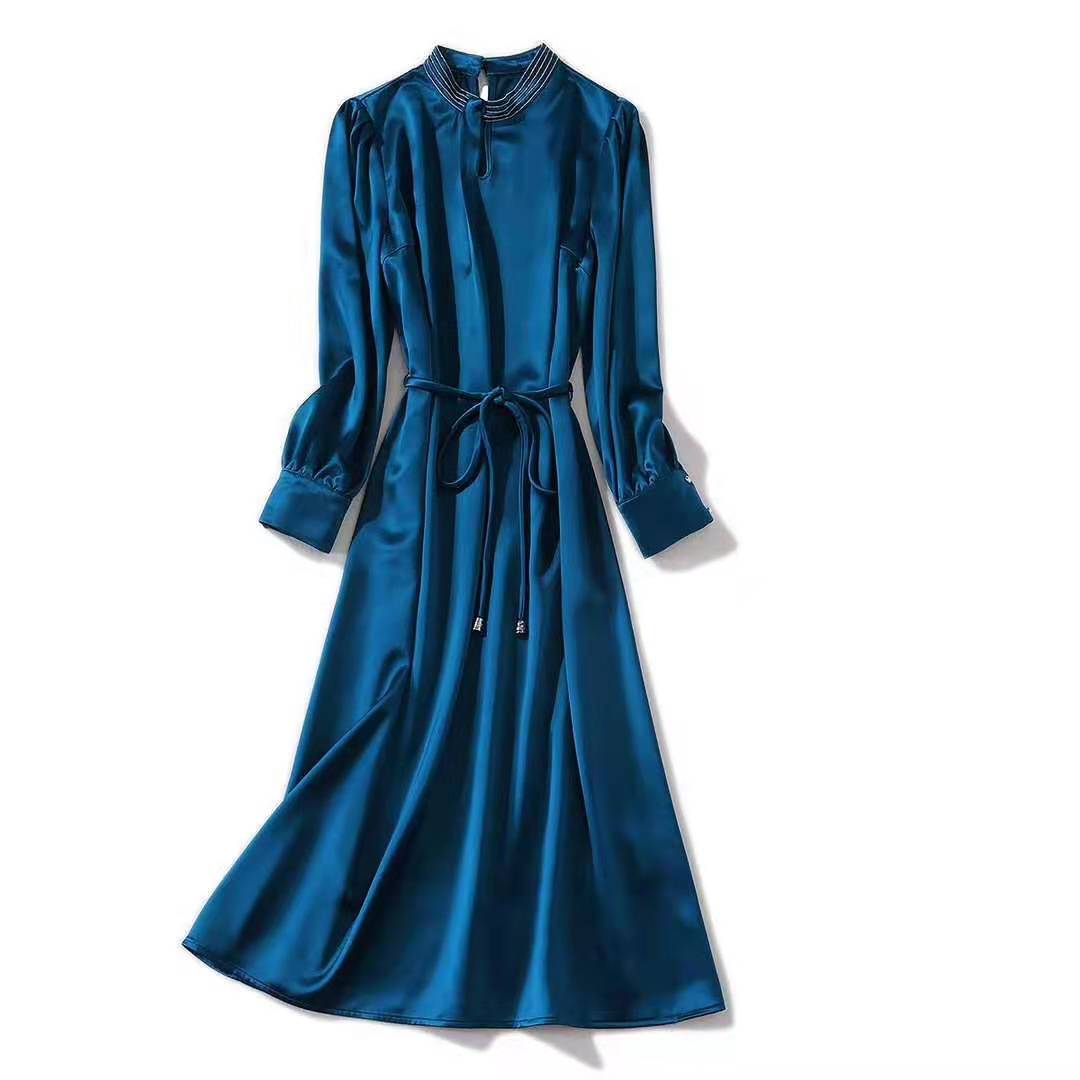 European and American women' wear 2020 winter new style Long - sleeved stand collar in solid color lace-up Fashion blue dress
European and American women' wear 2020 winter new style Long - sleeved stand collar in solid color lace-up Fashion blue dress