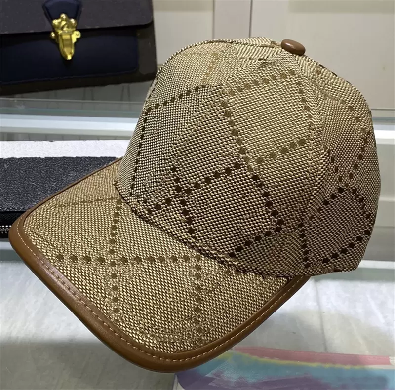 Classic Designer Ball Cap Top quality Popular Canvas Leisure Fashion Sun Hat for Outdoor Sport Men women Baseball Caps, Khaki
Classic Designer Ball Cap Top quality Popular Canvas Leisure Fashion Sun Hat for Outdoor Sport Men women Baseball Caps, Khaki