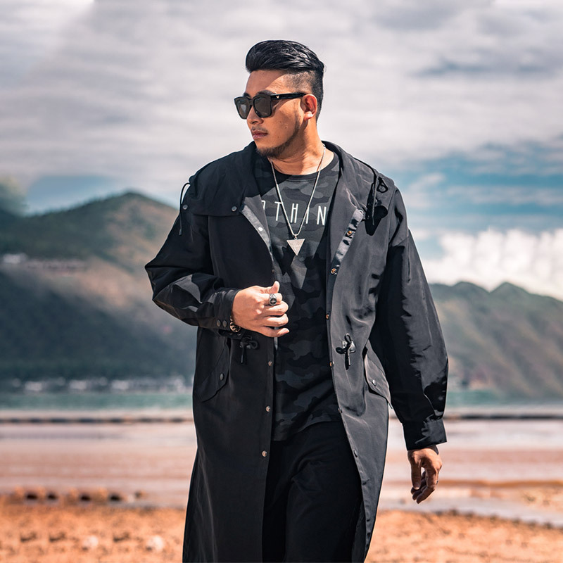 Size Men's Xxl-6xl Loose Mid-length Fashionable with Man's Hood Black Jacket Mfyg
Size Men's Xxl-6xl Loose Mid-length Fashionable with Man's Hood Black Jacket Mfyg
