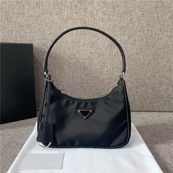 Women Black Canvas Pillow bag Classic Luxury Accessories Fashion Tote Bags Highest Quality Totes Size 21cm 12cm 5cm, 01
Women Black Canvas Pillow bag Classic Luxury Accessories Fashion Tote Bags Highest Quality Totes Size 21cm 12cm 5cm, 01
