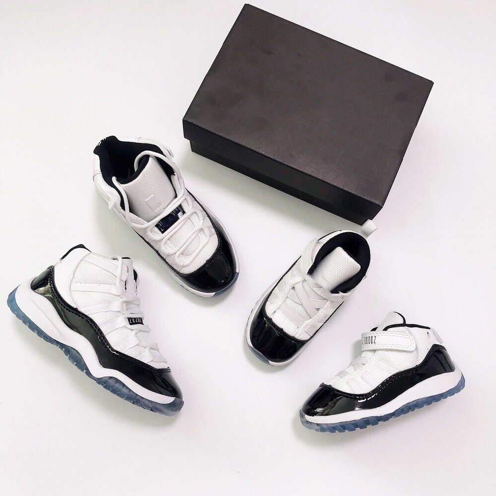 2020 BABY Concord toddler shoes Kids Basketball shoes Bred Gamma Blue Legend Black Youth Boys Girls Outdoor Athletic Sneakers 22-27
2020 BABY Concord toddler shoes Kids Basketball shoes Bred Gamma Blue Legend Black Youth Boys Girls Outdoor Athletic Sneakers 22-27