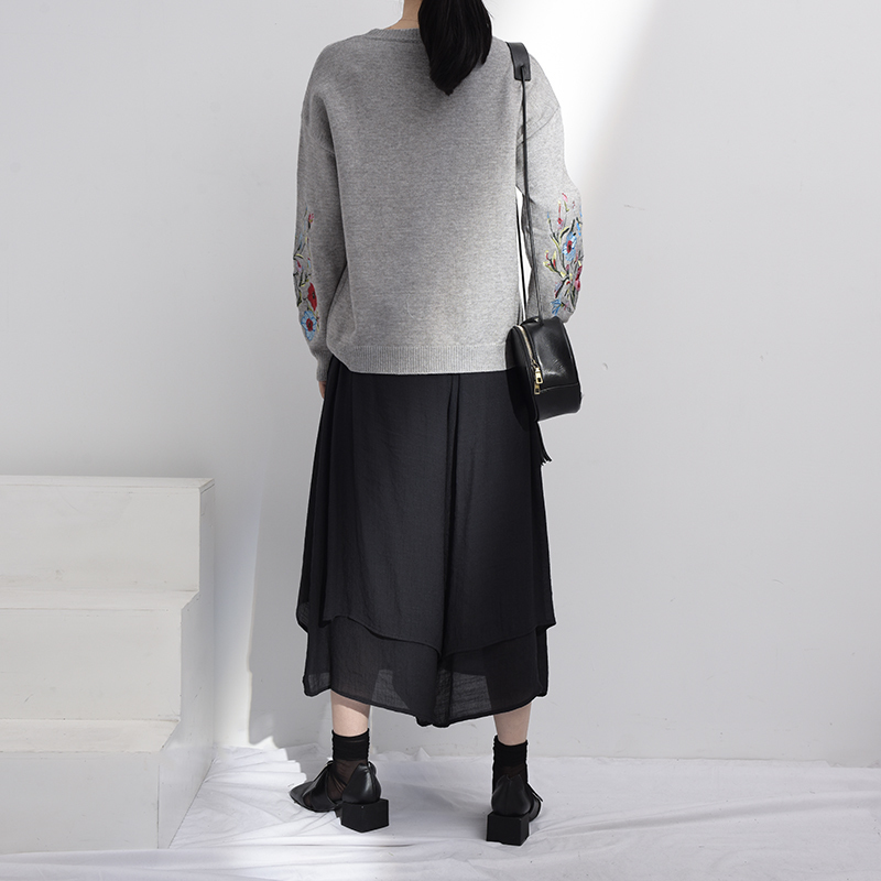 [EAM] Spring Autumn Round Neck Long Sleeve Flower Embroidered Knitting Warm Loose Sweater Pollovers Women Fashion V74702 201017