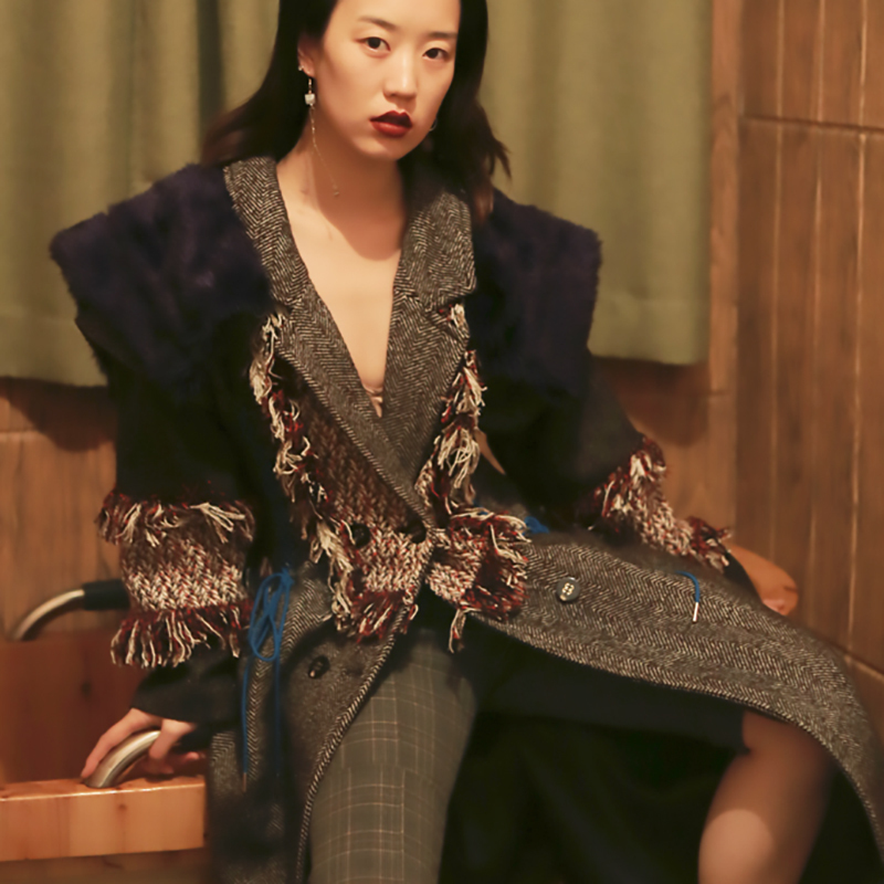 EAM Spring Lapel Long Sleeve Hit Color Fur Tassels Split Joint Long Woolen Coat Women Parkas Fashion JK669 201222