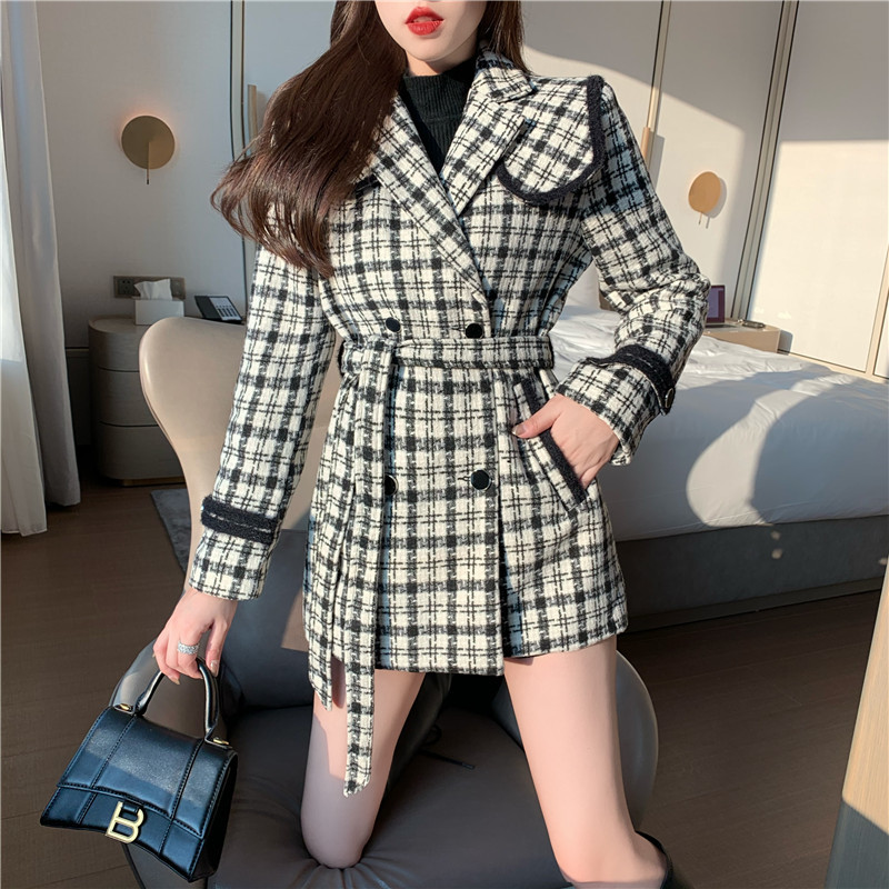 2021 New Korean of the chic plaid design thick double-breasted straps houndstooth woolen women' new coat trend XMIS, Black
2021 New Korean of the chic plaid design thick double-breasted straps houndstooth woolen women' new coat trend XMIS, Black