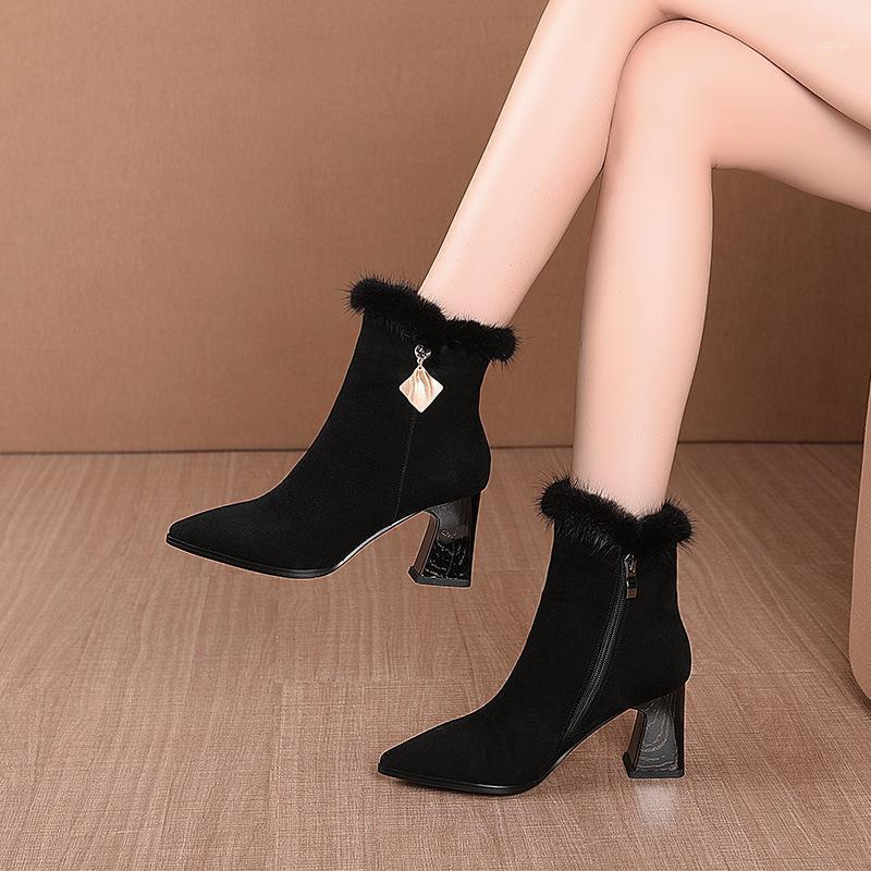 Women Ankle Boots Kid Suede Plus Size 22-26 Cm Feet Length Booties Pointed Toe Side Zipper Winter Shoes Women 2021 Botas Mujer1, Black 
Women Ankle Boots Kid Suede Plus Size 22-26 Cm Feet Length Booties Pointed Toe Side Zipper Winter Shoes Women 2021 Botas Mujer1, Black