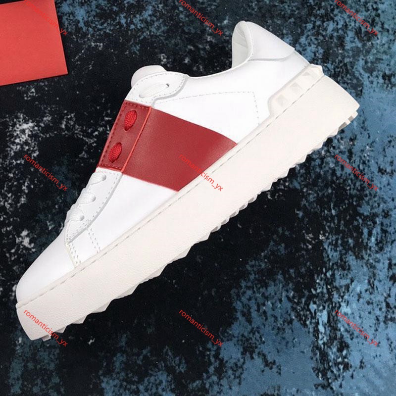 luxurys design Top luxe Chaussures Discount Chaussures Design de Luxe Femmes Blanc Noir Chaussure Baskets Hommes Femmes Casual size 36-45
luxurys design Top luxe Chaussures Discount Chaussures Design de Luxe Femmes Blanc Noir Chaussure Baskets Hommes Femmes Casual size 36-45