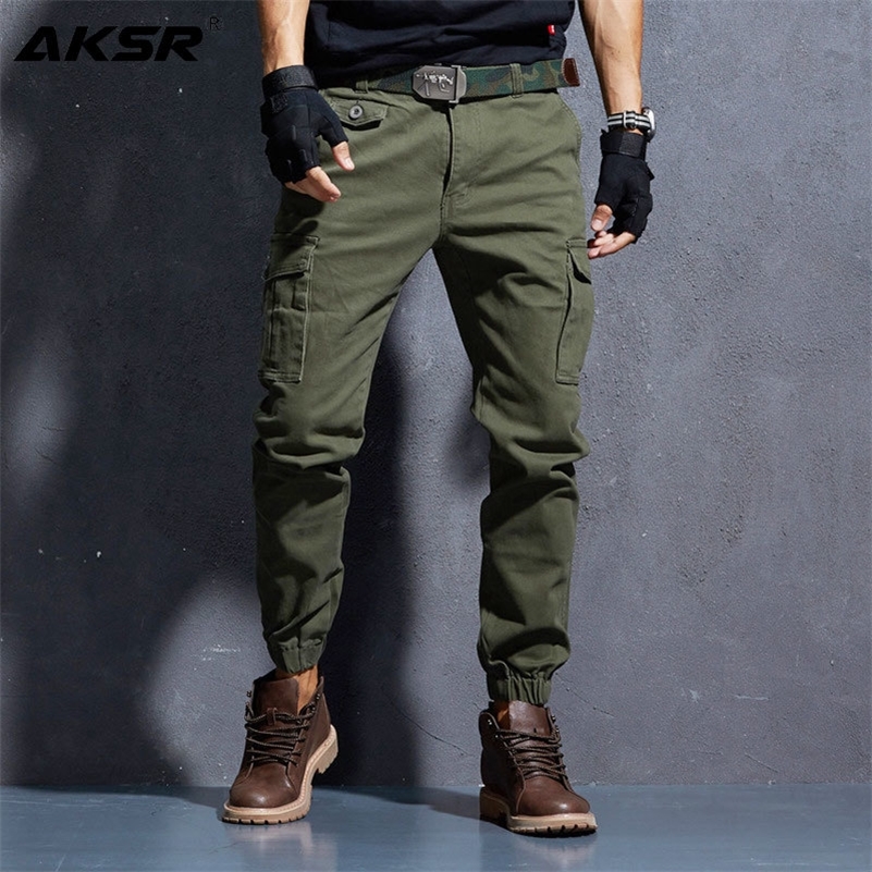 AKSR Men's Joggers Casual Military Cargo Pants Joggers with Pockets Flexible Tactical Joggers Pants Men Streetwear trousers 201128, Army green
AKSR Men's Joggers Casual Military Cargo Pants Joggers with Pockets Flexible Tactical Joggers Pants Men Streetwear trousers 201128, Army green