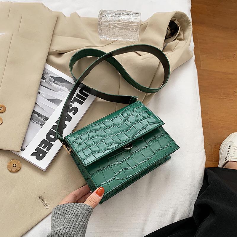 Stone Pattern PU Leather Crossbody Bags For Women 2021 Small Messenger Bag Lady Flap Shoulder Bag Luxury Handbag and Purse bolso, Black
Stone Pattern PU Leather Crossbody Bags For Women 2021 Small Messenger Bag Lady Flap Shoulder Bag Luxury Handbag and Purse bolso, Black