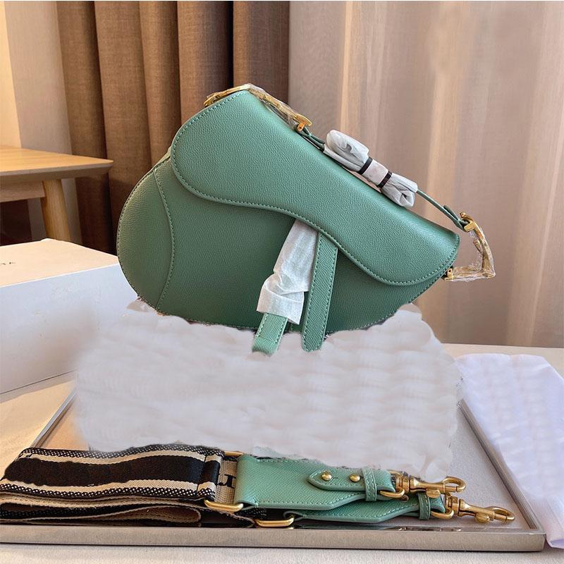 2022 totes obn91 Bag Designer Luxury Genuine Leather Woman Clutch Birkin Handbag Litchi Pattern Pochette Rouge Togo with Gold Hardware, Other model contact with us
2022 totes obn91 Bag Designer Luxury Genuine Leather Woman Clutch Birkin Handbag Litchi Pattern Pochette Rouge Togo with Gold Hardware, Other model contact with us