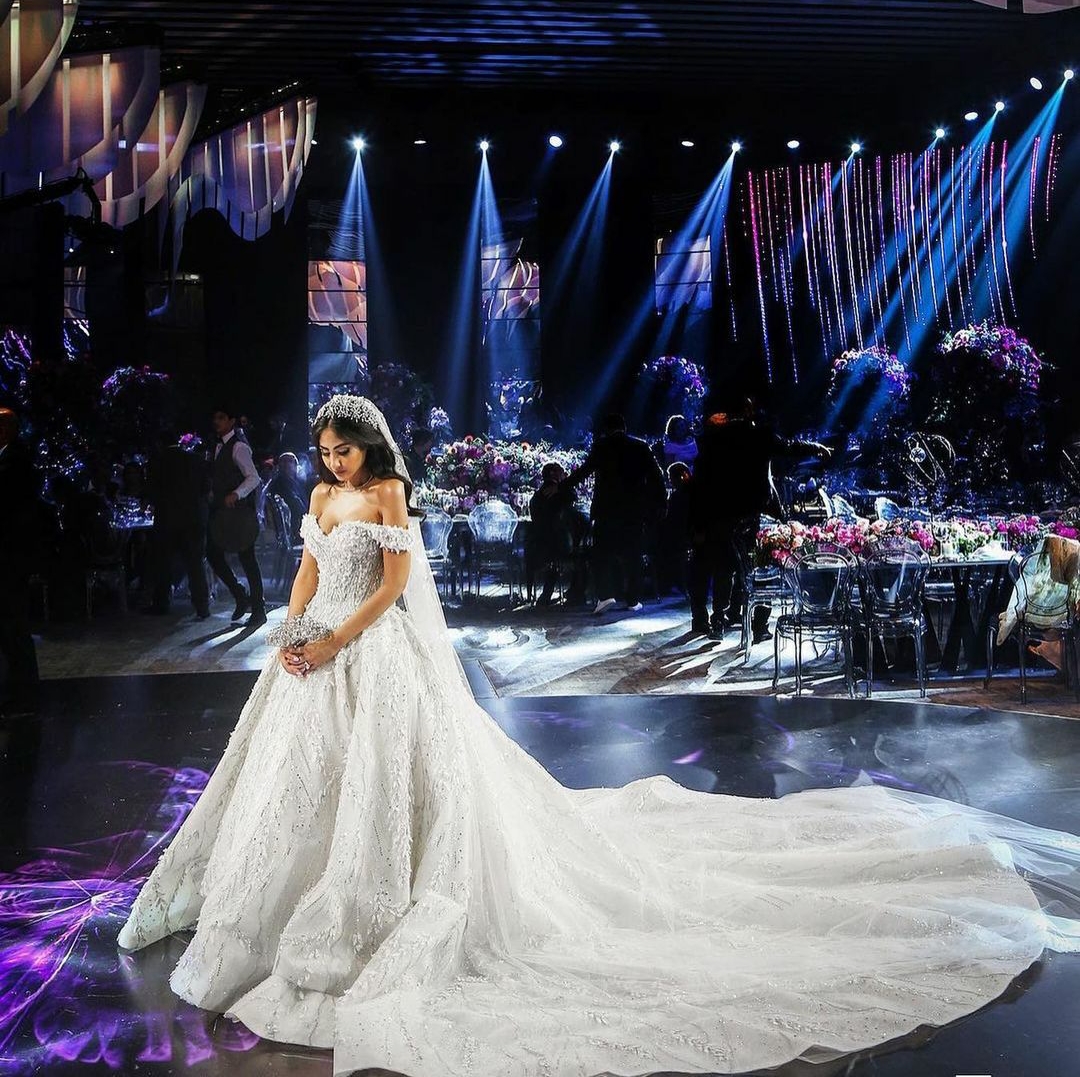 off shoulder a line dresses sequins lace appliqued chapel train bridal gowns for wedding ceremony plus size vestido de novia