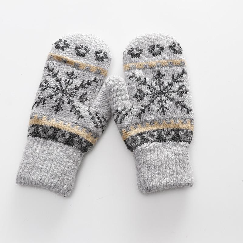 Women Gloves Winter Knitted Warm Gloves Delicate Pattern Windproof Mittens Heated For Christmas Gifts
Women Gloves Winter Knitted Warm Gloves Delicate Pattern Windproof Mittens Heated For Christmas Gifts