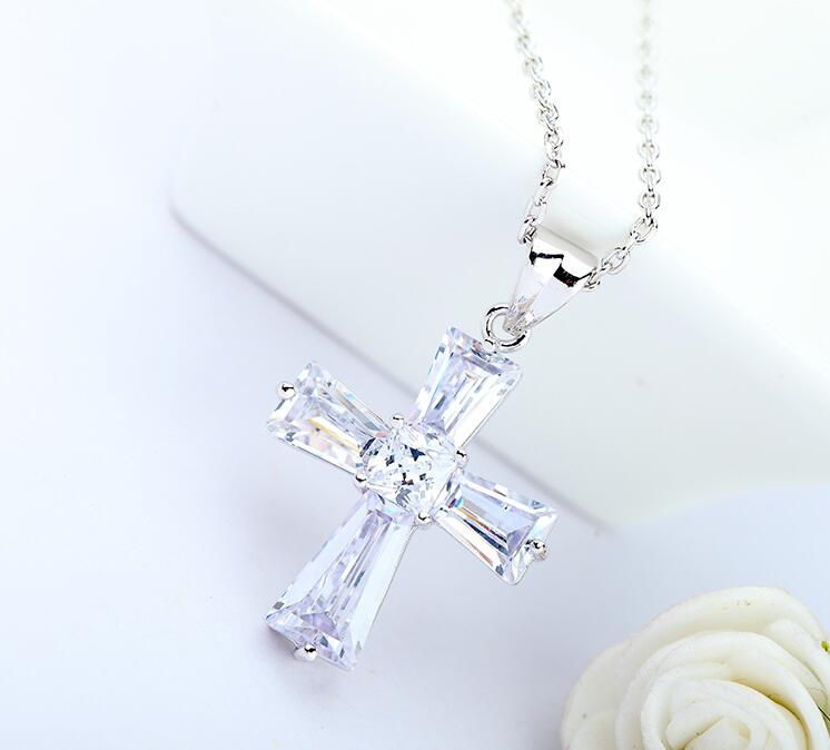 Sterg Cross Necklace: Sier Princess Topaz Jewelry For Women 50bd
