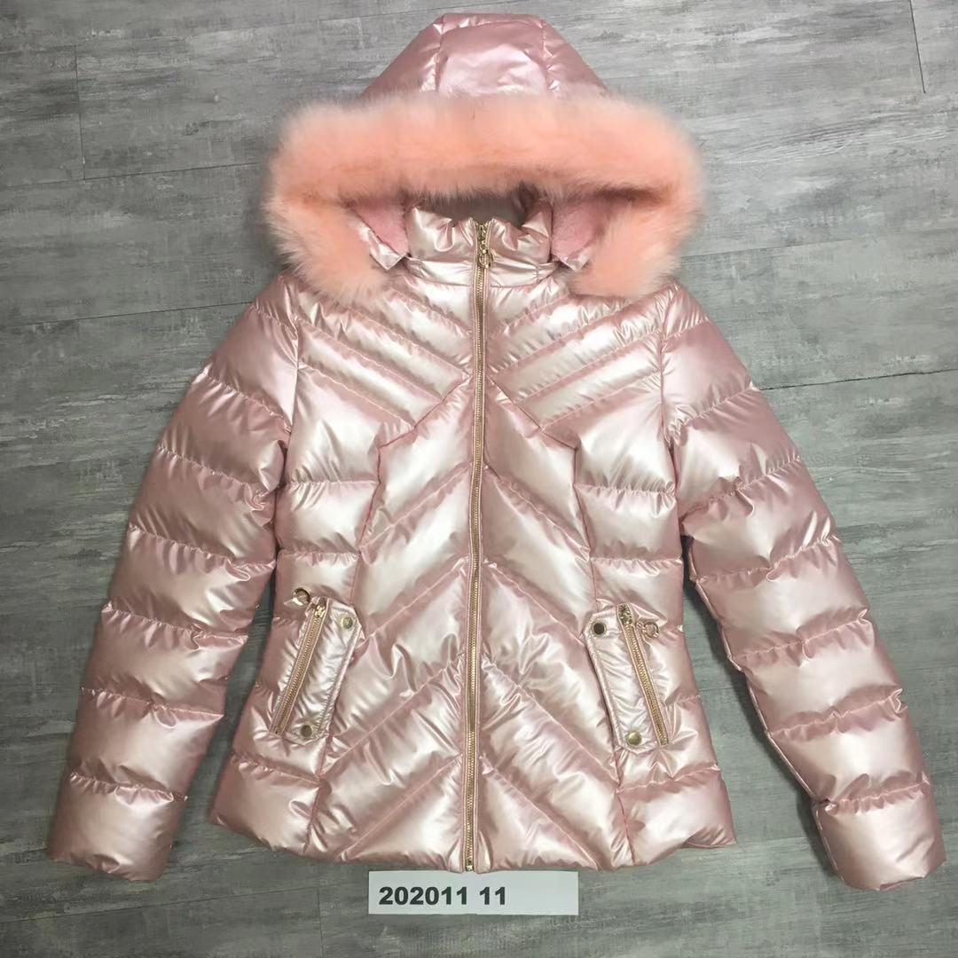 2020 New Womens Parka Coat High Quality Fashion Mid Length Coat Winter High Quality Womens Warm Coat, Black
2020 New Womens Parka Coat High Quality Fashion Mid Length Coat Winter High Quality Womens Warm Coat, Black