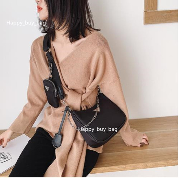 Top quality totes Designer luxury hangbag wallet Hobo Shoulder Bags tote messenger duffle Nylon leather Crossbody bag women man men famous Q 027, Black
Top quality totes Designer luxury hangbag wallet Hobo Shoulder Bags tote messenger duffle Nylon leather Crossbody bag women man men famous Q 027, Black