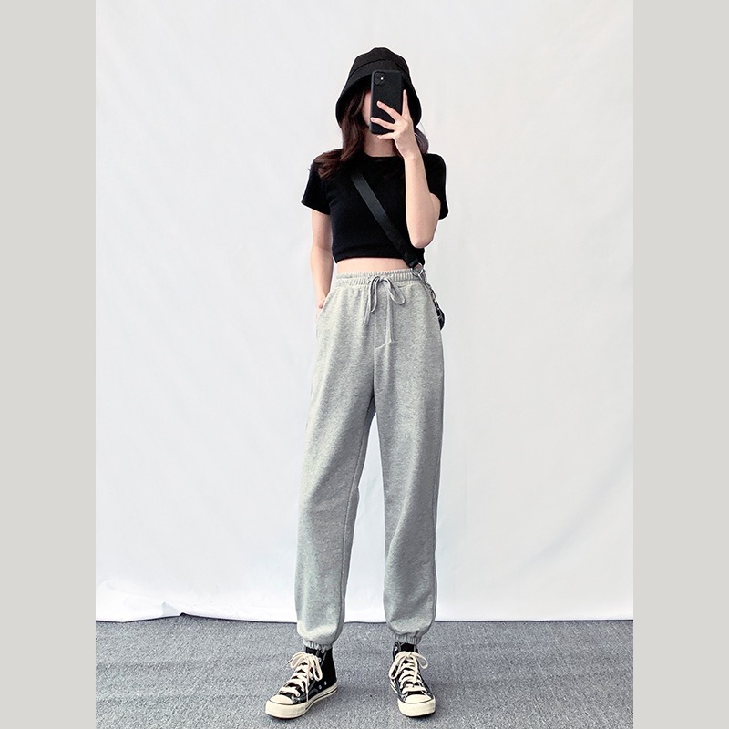 New Grey female sports released spring fall ankle jogger pants fashionably high waist tight casual sweatpant temper UHE5, Gray.
New Grey female sports released spring fall ankle jogger pants fashionably high waist tight casual sweatpant temper UHE5, Gray.