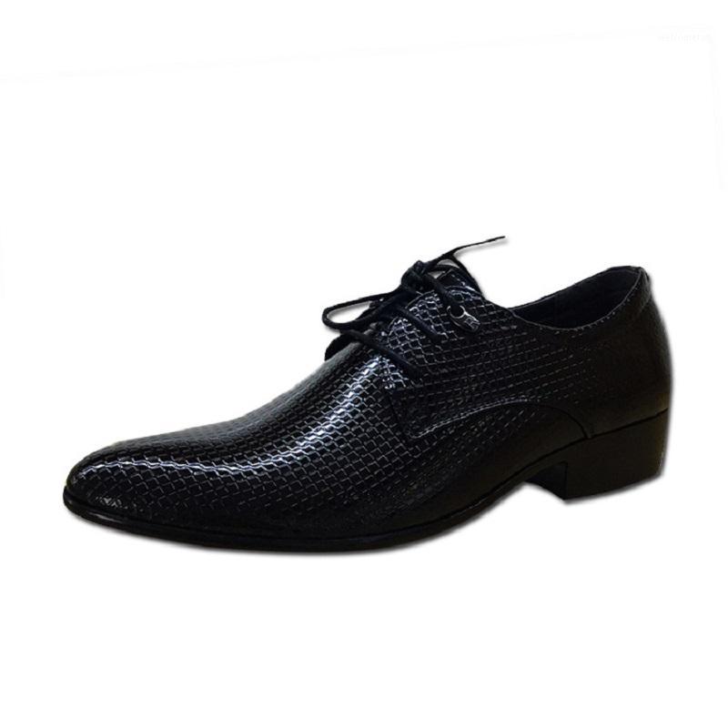 2020 Spring Fashion Polka Dot Shoes Men Oxfords Elegant Pointed Leather Man Dress Shoes Wedding Party Footwear Men's Flats1, Black
2020 Spring Fashion Polka Dot Shoes Men Oxfords Elegant Pointed Leather Man Dress Shoes Wedding Party Footwear Men's Flats1, Black