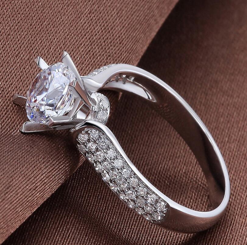 1.1CT New Arrival Sparkg Jewelry Round Cut White Topaz CZ Dia Gemstones Party Promise Women Wedding Engagement Band Ring Gift