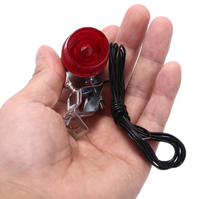 Classic Bicycle Bike Rear LED Indicator Red Light Cable Holder Bracket ATV Car Taillight Lamp For MTB Road Bike
Classic Bicycle Bike Rear LED Indicator Red Light Cable Holder Bracket ATV Car Taillight Lamp For MTB Road Bike