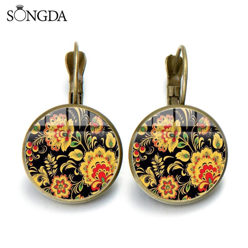 Russian Folk Art Pattern Earrings for Women Jewelry Flowers & Animals Painting Glass Cabochon French Earrings Metal Craft
Russian Folk Art Pattern Earrings for Women Jewelry Flowers & Animals Painting Glass Cabochon French Earrings Metal Craft