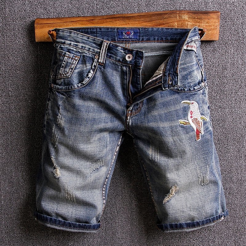 2021 New Italian Style Fashion Embroidery Designer Summer Ripped Denim Shorts Men High Quality Hip Hop Short Homme Hfx8, Retro blue
2021 New Italian Style Fashion Embroidery Designer Summer Ripped Denim Shorts Men High Quality Hip Hop Short Homme Hfx8, Retro blue