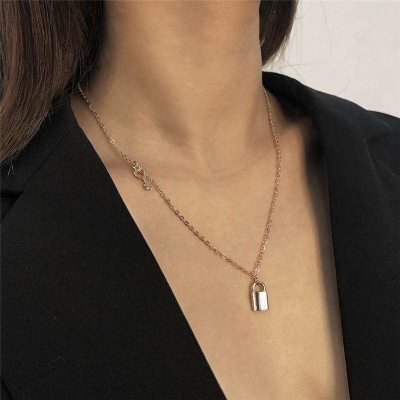 Limited Time Freebies Europe Fashion America Key Lock Pendant Women Choker Necklaces Pendants Bijoux Femme Chain Jewelry Collare
Limited Time Freebies Europe Fashion America Key Lock Pendant Women Choker Necklaces Pendants Bijoux Femme Chain Jewelry Collare