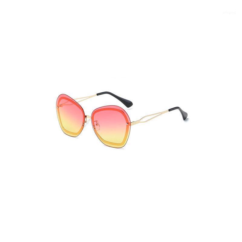 Sunglasses Women Men Sun Glasses Fashion Ladies Vintage Eyewear Female Goggles Gafas Oculos Shades 1572A1
Sunglasses Women Men Sun Glasses Fashion Ladies Vintage Eyewear Female Goggles Gafas Oculos Shades 1572A1