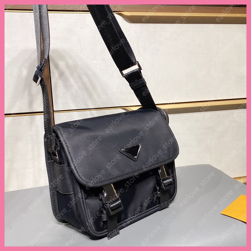 Messenger Bag Mens Womens Luxurys Designers Bags Men Women Fashion Brand Shoulder Cross Body Handbags Purses Crossbody 210145V, Extra fee
Messenger Bag Mens Womens Luxurys Designers Bags Men Women Fashion Brand Shoulder Cross Body Handbags Purses Crossbody 210145V, Extra fee