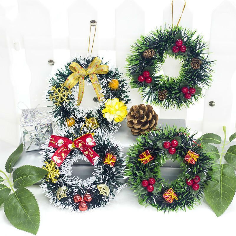 12CM Christmas Garland Decoration Golden Door Show Window Christmas Wreath Decorations For Home Without String Lights1
12CM Christmas Garland Decoration Golden Door Show Window Christmas Wreath Decorations For Home Without String Lights1