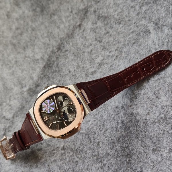 40mmx10.5mm sapphire crystal men watch mens wristwatch Automatic PF Best quality 5712 SS Bracelet waterproof moonphase power reserve
40mmx10.5mm sapphire crystal men watch mens wristwatch Automatic PF Best quality 5712 SS Bracelet waterproof moonphase power reserve