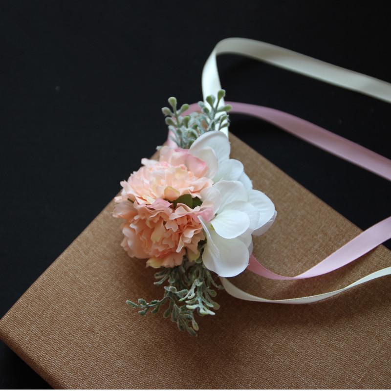 Artificial Wedding Flower Wrist Flower Corsage Important Guest Bride Bridesmaid Wrist Groom Groomsman Corsage, 1pc corsage flower
Artificial Wedding Flower Wrist Flower Corsage Important Guest Bride Bridesmaid Wrist Groom Groomsman Corsage, 1pc corsage flower