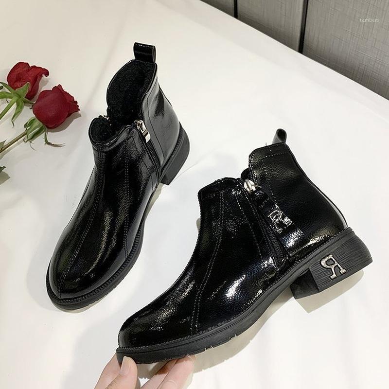 Solid Black Leather Ankle For Women Snow Boots Women Boots Winter Shoes Plus Size Hot Platform Female Warm Botas Mujer Booties1
Solid Black Leather Ankle For Women Snow Boots Women Boots Winter Shoes Plus Size Hot Platform Female Warm Botas Mujer Booties1