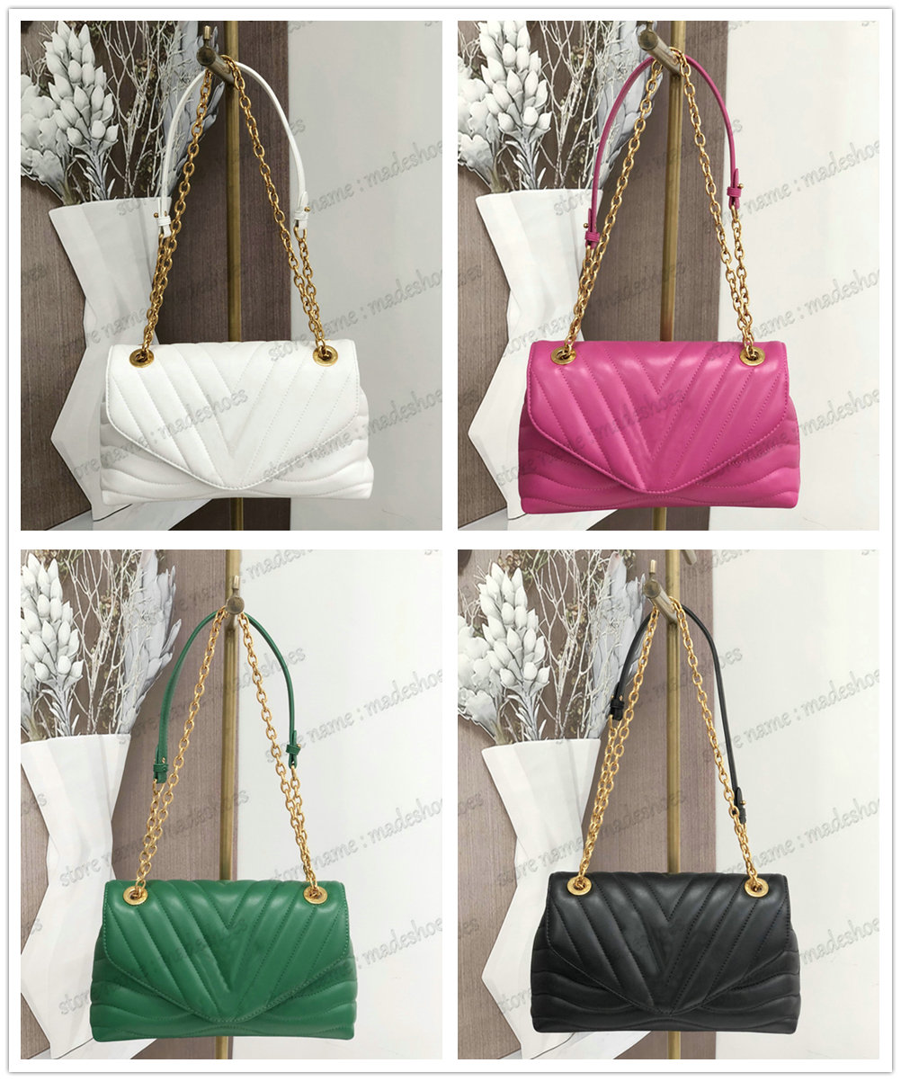 NEW WAVE CHAIN BAG Signature V shaped quilting Leather Shoulder Bags AGATHE ROSE /EMERAUDE Green/ TAUPE /NOIR Black Designer Cross Body Message Bag Luxurys Tote
NEW WAVE CHAIN BAG Signature V shaped quilting Leather Shoulder Bags AGATHE ROSE /EMERAUDE Green/ TAUPE /NOIR Black Designer Cross Body Message Bag Luxurys Tote