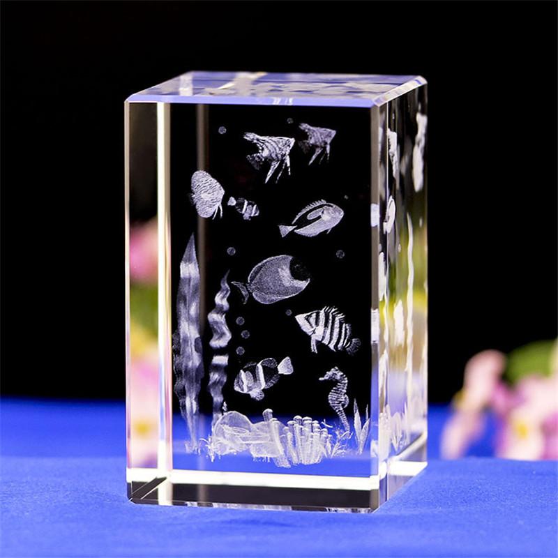 Animal Figurines Miniatures 3D Laser Engraved Cube Ornaments Quartz Crystal Block Holiday Christmas Gifts
Animal Figurines Miniatures 3D Laser Engraved Cube Ornaments Quartz Crystal Block Holiday Christmas Gifts