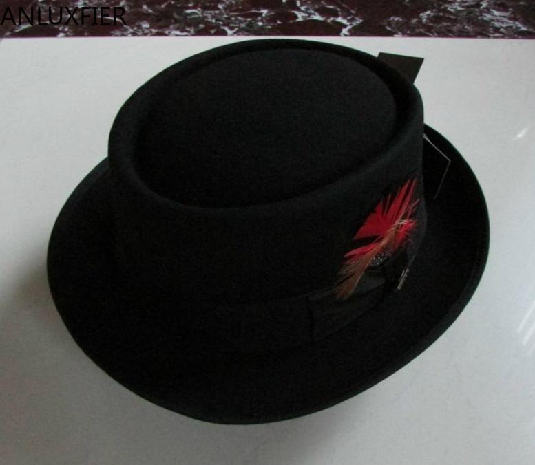 B-8129 Men's New Wool Hat Male Fashion Fedoras Woolen Cap Wide Brim Joker Men and Women Double Black Bowtie Retro Joker Cap
B-8129 Men's New Wool Hat Male Fashion Fedoras Woolen Cap Wide Brim Joker Men and Women Double Black Bowtie Retro Joker Cap