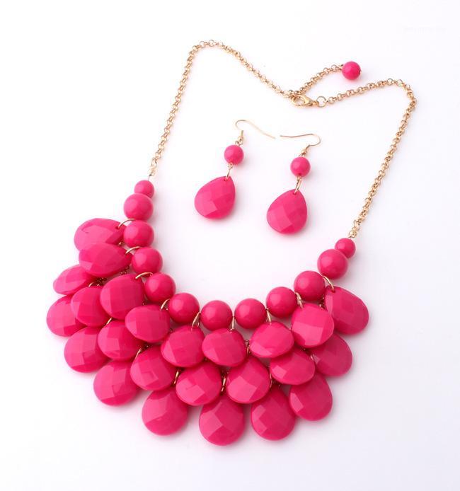 Beach amorous feelings2020 Women Water Drop Bib Statement MultiLayer Necklacesuit fashion model Gold Explosion Model Bubble1
Beach amorous feelings2020 Women Water Drop Bib Statement MultiLayer Necklacesuit fashion model Gold Explosion Model Bubble1