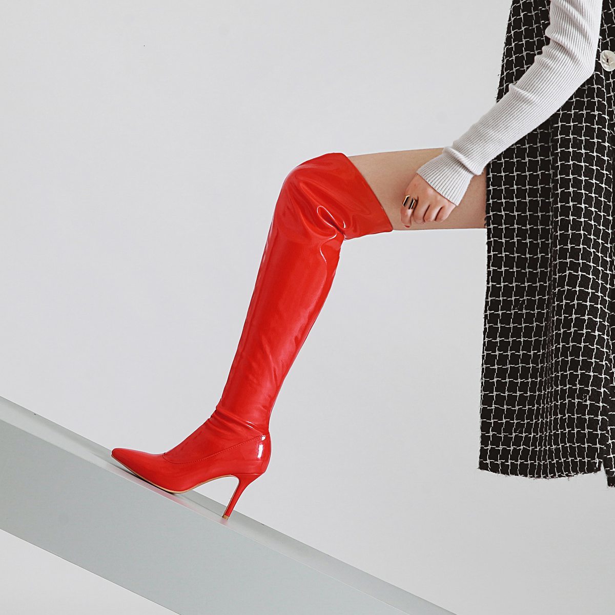 2021 Woman On-the-knee Size 22-28 in European and Side Long Fashion Boots Pointed Patent 16VY, Black
2021 Woman On-the-knee Size 22-28 in European and Side Long Fashion Boots Pointed Patent 16VY, Black